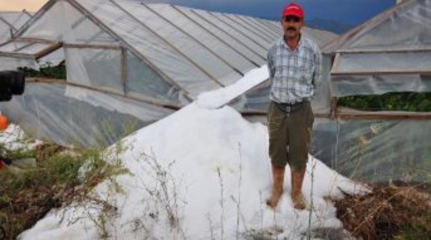 Alanya&rsquo;yı Hortum, Sağanak Yağış Ve Heyelandan Sonra Dolu Vurdu
