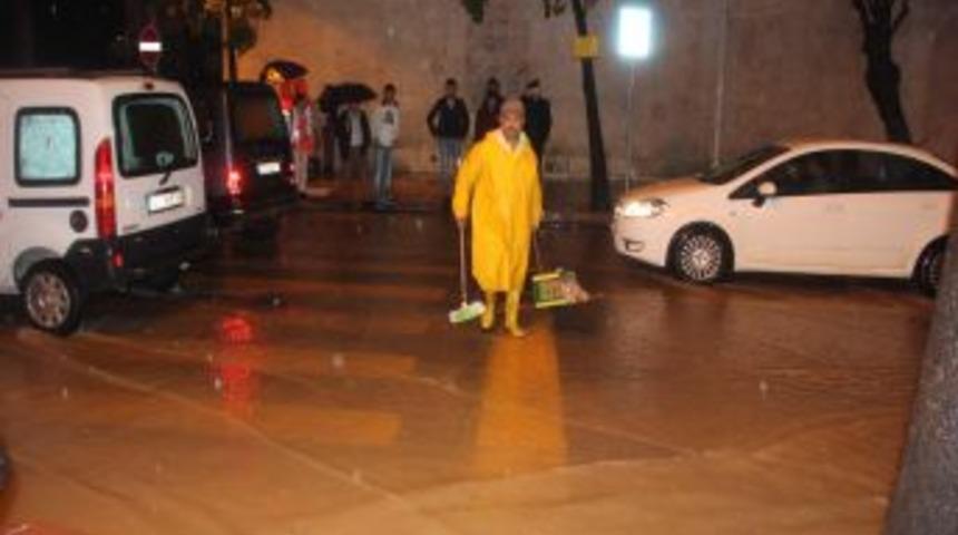 Antakya, Yağmura Teslim Oldu