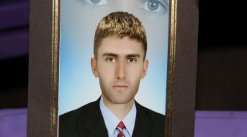 Diyarbakırlı Şehitten Geriye 'yoksul Ailesi' Kaldı