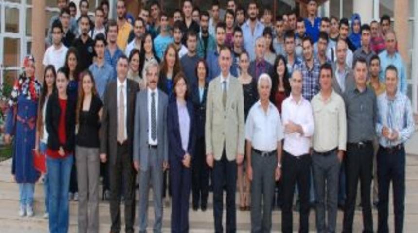 Jeoloji &Ouml;ğrencileri Jmo Y&ouml;netimiyle Tanıştı