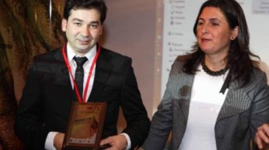 Bilim Merkezi'ne Uluslararası &Ouml;vg&uuml;