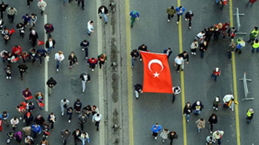 İstanbul Avrasya Maratonu'nda binler koştu
