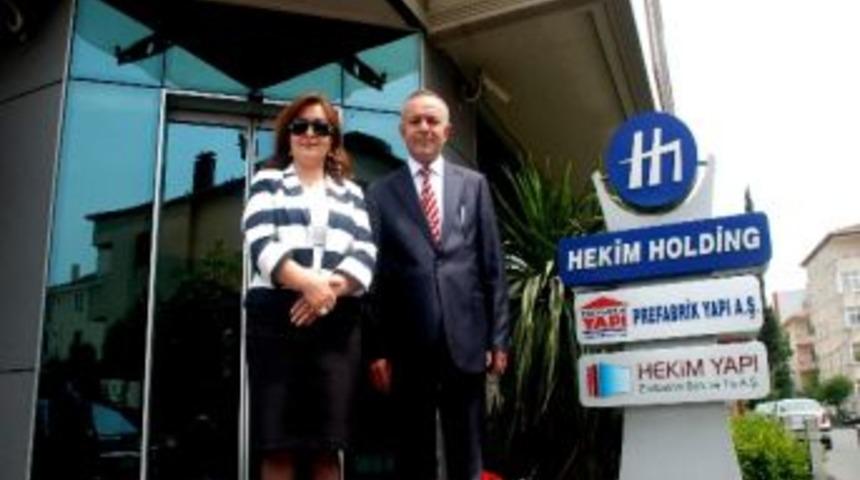 Hayırsever Hekim Doktor Oluyor