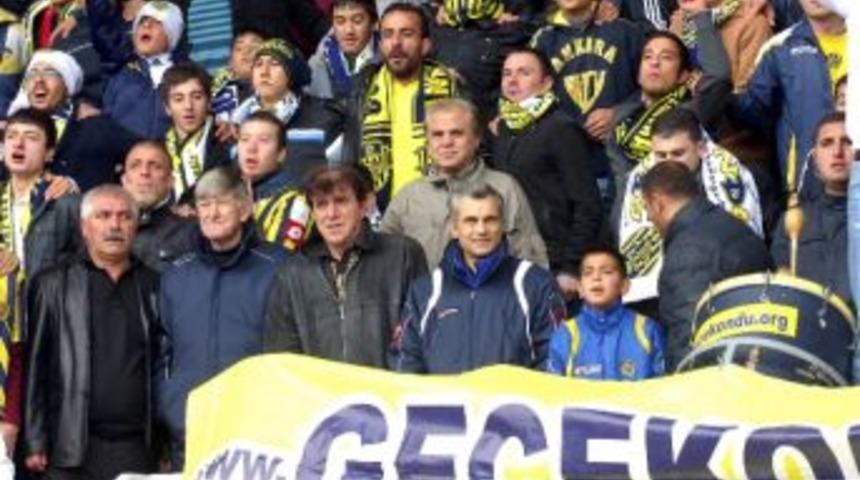 Ankarag&uuml;c&uuml; Trib&uuml;nlerinde Arbede