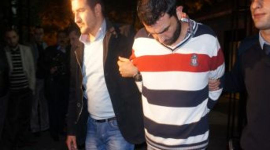 Beşiktaş&rsquo;ta Bir Taksinin Bagajında Yapılan Aramada 10 Kilo Eroin Bulundu