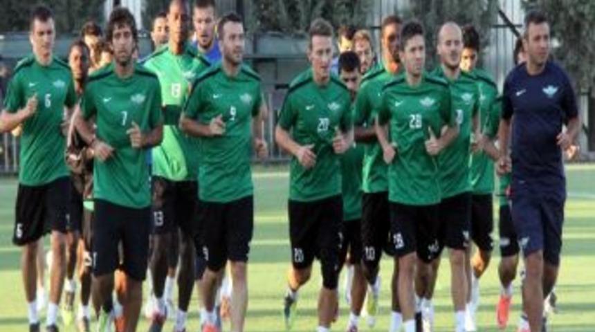 Akhisar, Trabzon Ma&ccedil;ını Unuttu, Kasımpaşa&rsquo;dan 3 Paun Bekliyor