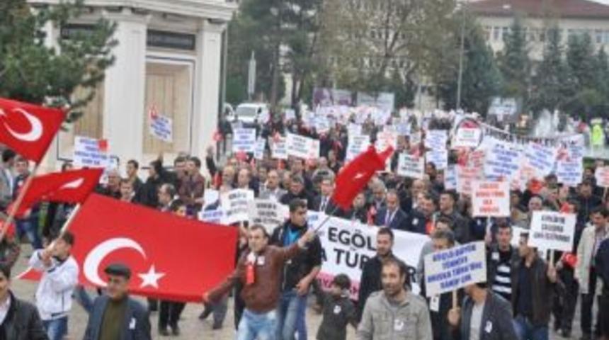 Ahıskalılar S&uuml;rg&uuml;n&uuml;n 68. Yılında Y&uuml;r&uuml;d&uuml;