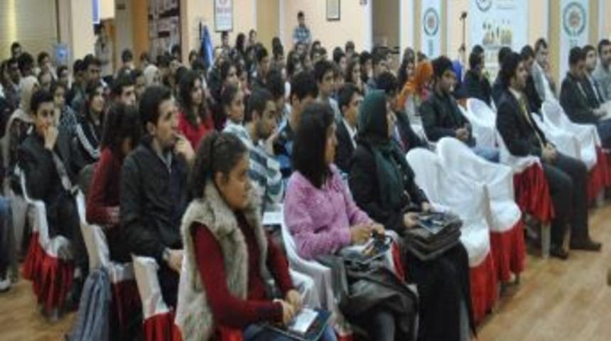 Malatya Kent Konseyi Gen&ccedil;lik Meclisi Başkanlığı'na, Mustafa Akyıldız Getirildi