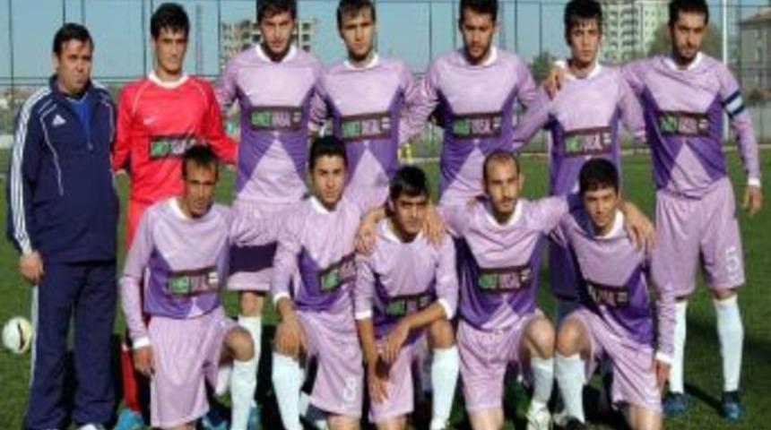 S&uuml;per Amat&ouml;r K&uuml;me