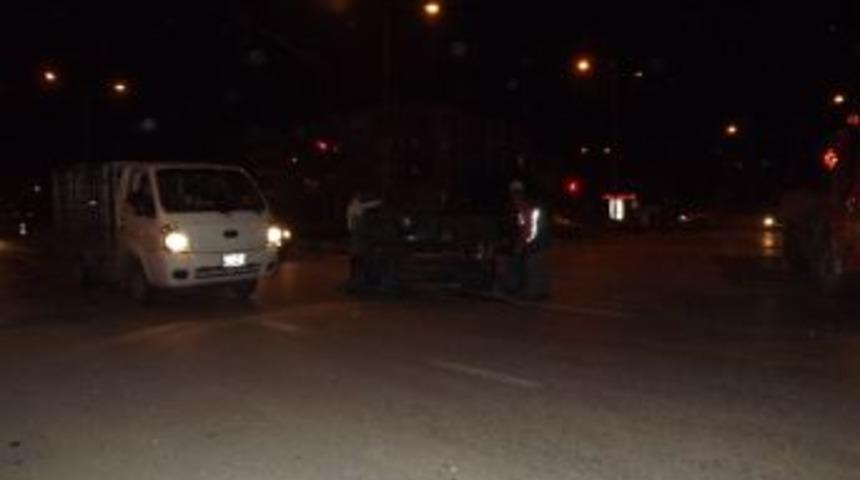 Tırda Bulunan İş Makinesi D&uuml;şt&uuml;