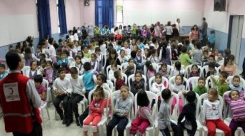 Salihli Kızılay, Kardeş Kurumunu Ziyaret Etti