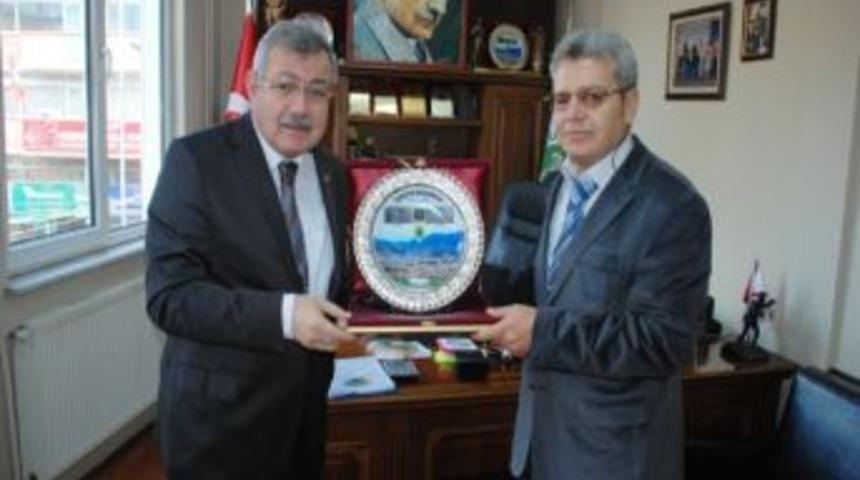 Ereğli M&uuml;ze M&uuml;d&uuml;r&uuml; Mercan'dan Başkan G&uuml;lşen&rsquo;e Ziyaret