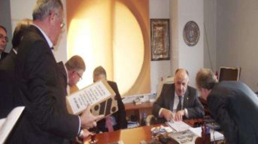 Başol, Bakan Yardımcısı Yahya Baş&rsquo;a Devrek Yolu İle İlgili Dosya Sundu