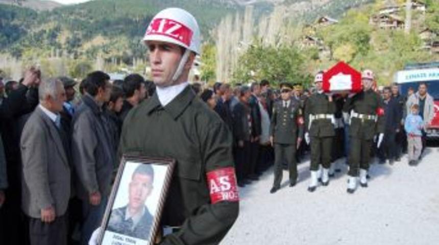 Şehit Erdal Tekin, Memleketi Adana'da Toprağa Verildi