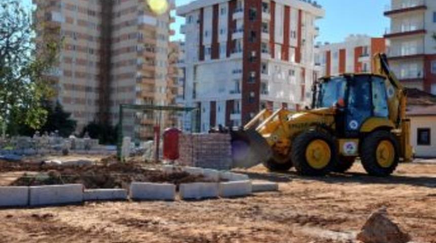 T&uuml;t&uuml;nc&uuml;'den  &uuml;&ccedil; s&ouml;z, &uuml;&ccedil; hizmet