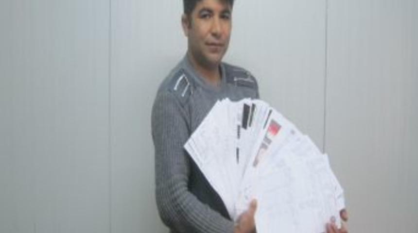 Teşhisini De, Hastalığının Adını Da Kendi Koydu