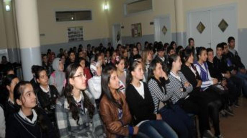 Verimli Ders &Ccedil;alışma Tekniklerini &Ouml;ğrendiler