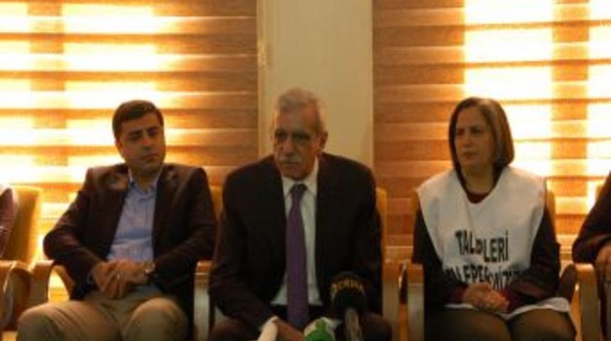 Demirtaş: İdam Cezası Yeniden Yasalara Girse De &Ouml;calan'ın Asılması M&uuml;mk&uuml;n Değil