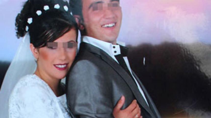 Eşini kızının yanında &ouml;ld&uuml;rd&uuml;