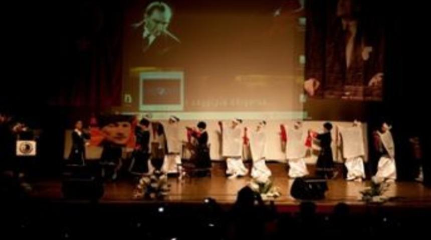 Kartal Atasını Unutmadı