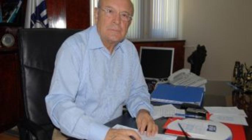 Karaman'da Yağışlar Yol Ve Kaldırım &Ccedil;alışmalarını Durdurdu