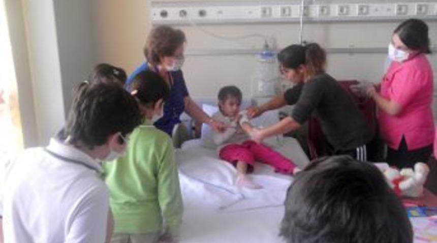 Bur&ccedil; &ouml;ğrencilerinden anlamlı ziyaret