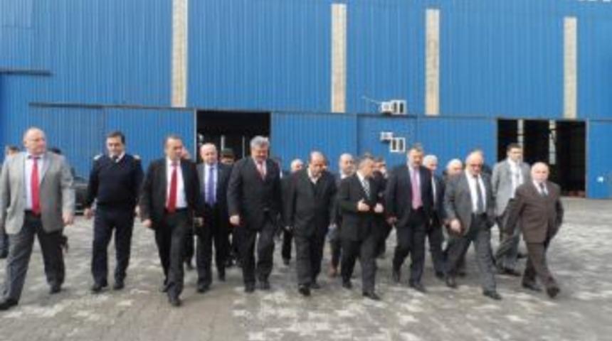 Bakan yardımcısı tersane sorunlarının dinledi