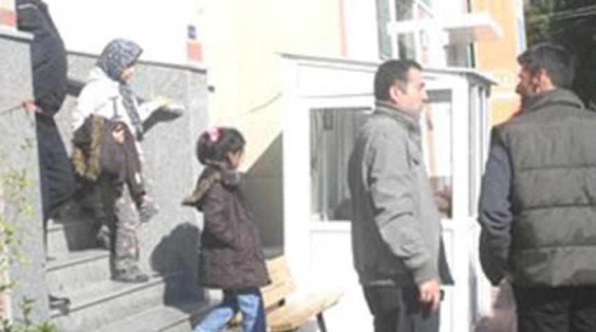 Ayvacık'ta 32 ka&ccedil;ak yakalandı