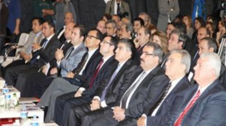 1. İzmir İstihdam Zirvesi