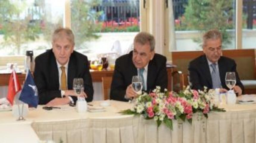 Osb Zirvesinden &ldquo;teşvik&rdquo; &Ccedil;ıktı