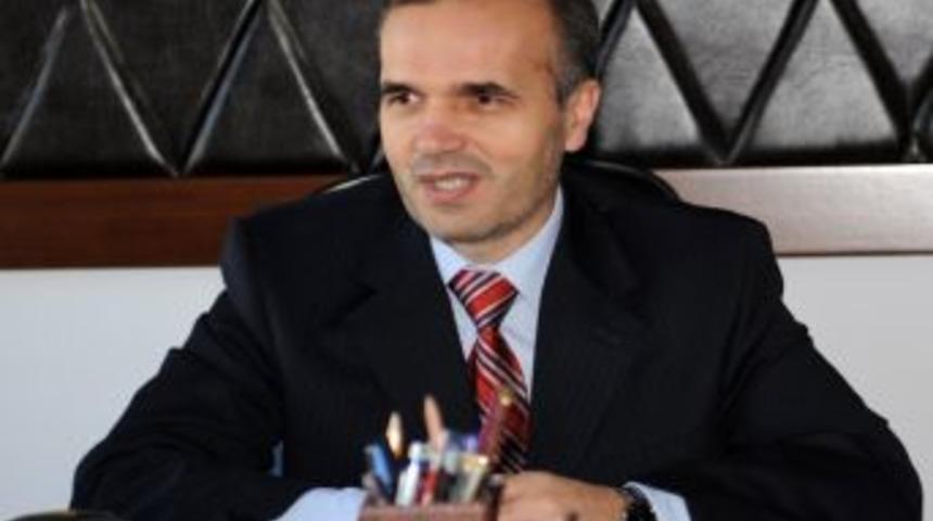 Se&ccedil;ilmişler Atanmışların Yetkisine Sahip Değil