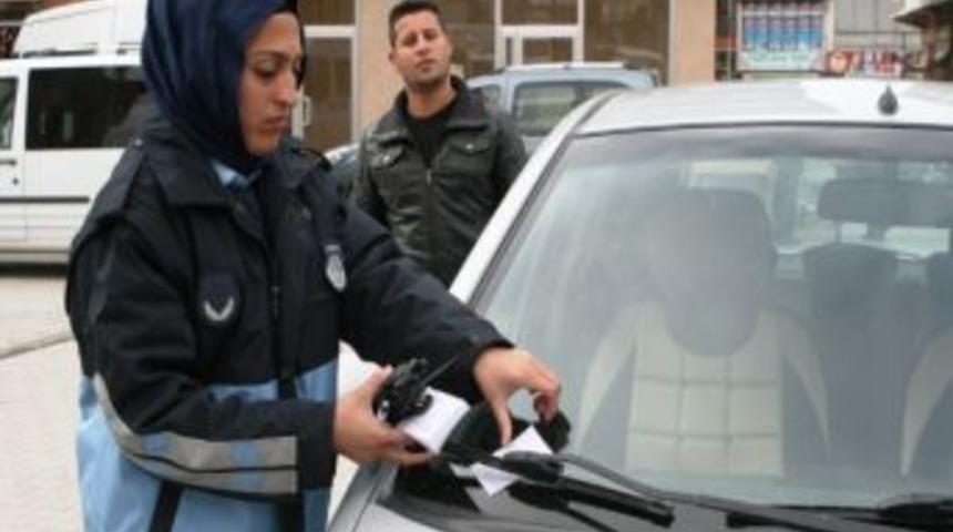 Van'ın İlk Kadın Trafik Zabıtaları