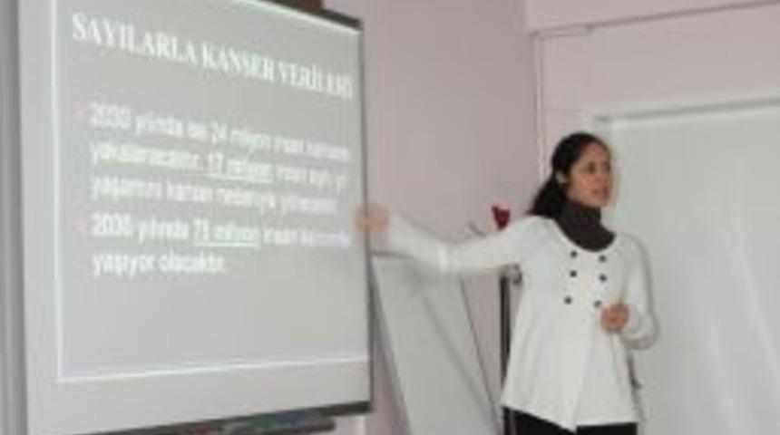&Ouml;ğrencilere Kanserden Korunma Yolları Anlatıldı