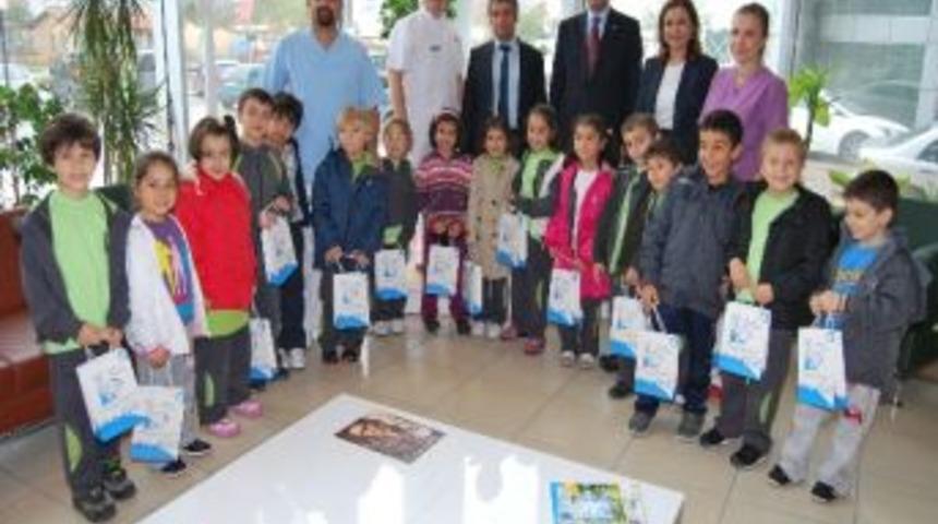 Buse &Ccedil;olpan Ağız Ve Diş Sağlığı Merkezinden Fatih Koleji &Ouml;ğrencilerine Diş Taraması