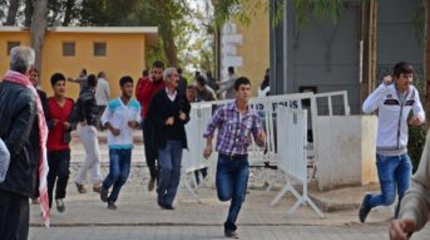Ceylanpınar'da Okullar Pazartesi G&uuml;n&uuml;ne Kadar Tatil Edildi