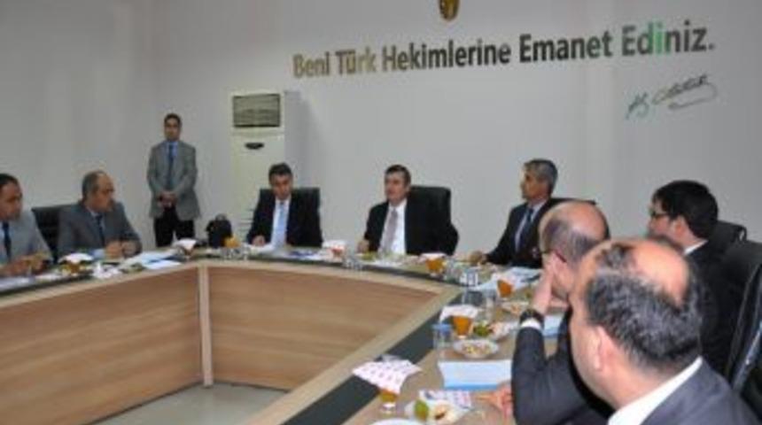 Vali Arslan'dan Il&ccedil;elerdeki Uzman Sağlık &Ccedil;alışanlarına Mesai Uyarısı