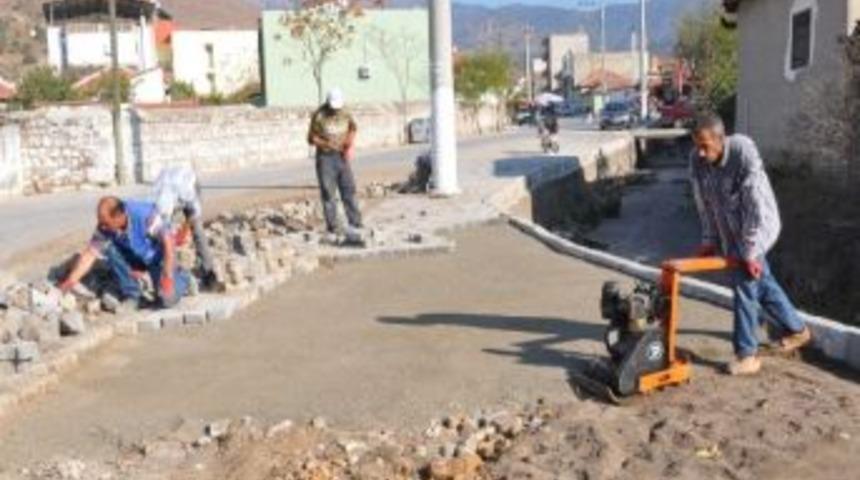 Şehit Kemal&rsquo;in Yolları, Helvacı&rsquo;nın Sokakları Yenileniyor