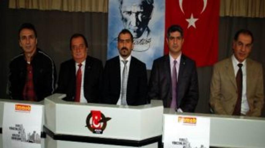 Adana&rsquo;da &ldquo;yerel Y&ouml;netimler Ve Kentsel D&ouml;n&uuml;ş&uuml;m&rdquo; Paneli D&uuml;zenleniyor
