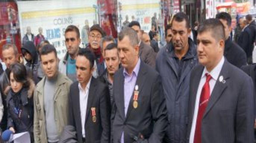 A&ccedil;lık Grevinden Vazge&ccedil;en Gaziler, Taleplerini Dile Getirdi