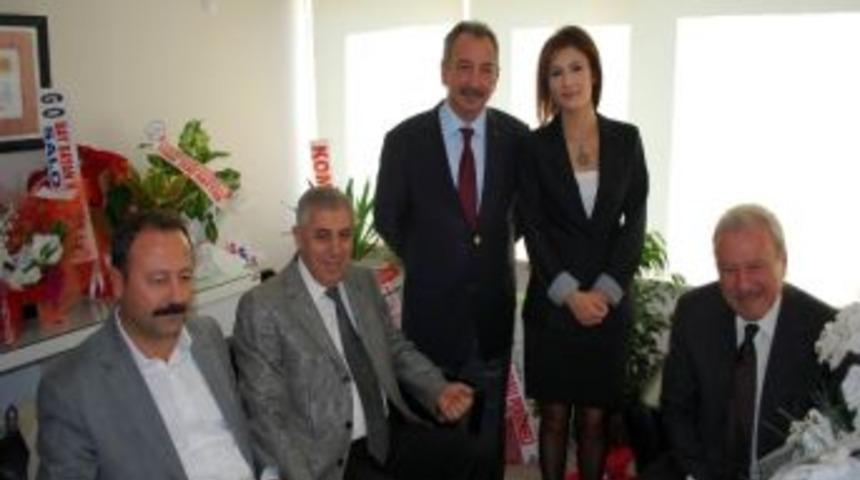Başkan Okay, Hukuk B&uuml;rosu A&ccedil;ılışına Katıldı