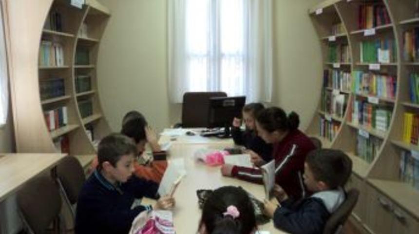 Bilgievi Bu Yılı '&Ccedil;ok Kitap Okuma Yılı' Ilan Etti