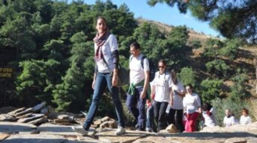Avrupa'dan Geldiler Manisa'da Y&uuml;r&uuml;d&uuml;ler