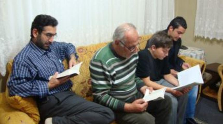 'Veli Okursa &Ouml;ğrenci De Okur'