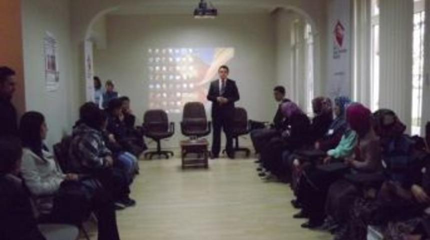 D&uuml;zce&rsquo;de Aile Eğitimi