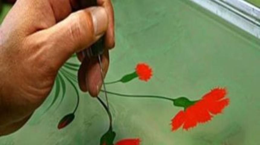 Yt&uuml;&rsquo;den, T&uuml;rkiye'nin En B&uuml;y&uuml;k Ebru Sergisi