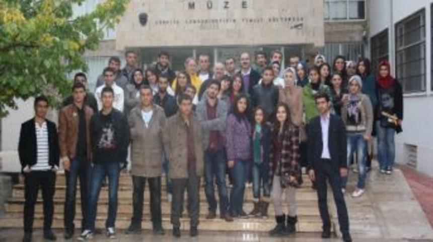 Tarih Yaşam Topluluğu Elazığ'a Gezi D&uuml;zenledi
