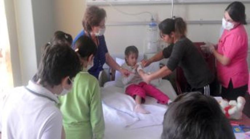 Bur&ccedil; &Ouml;ğrencilerinden Anlamlı Ziyaret