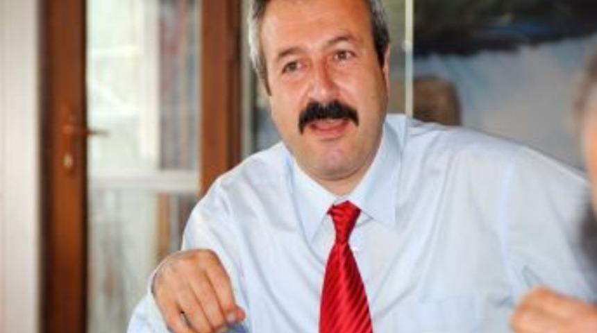 MHP'li Gubaş: B&uuml;y&uuml;kşehir Yasası Bir &Ccedil;ok Boşluğu I&ccedil;inde Barındırıyor