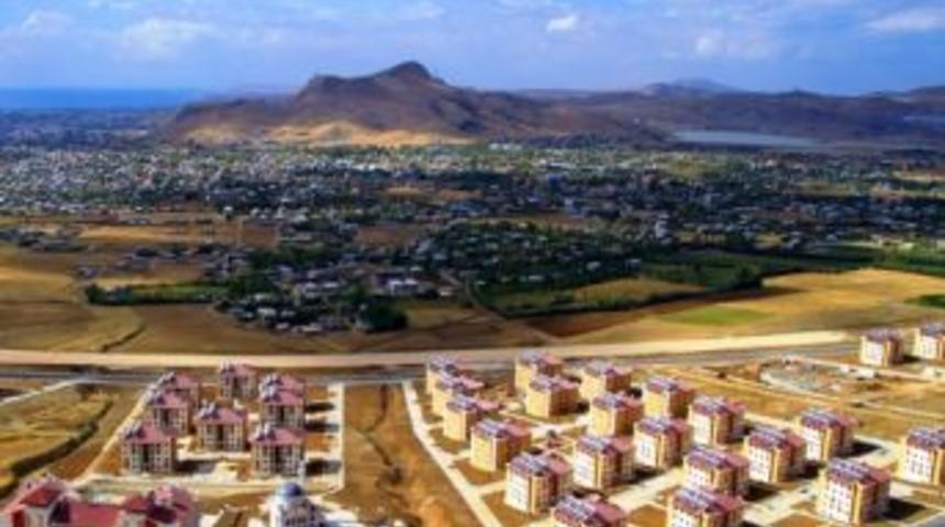 Van Valiliği &lsquo;yeni Van, Yeniden Van&rsquo; Tanıtım Filmi Hazırladı