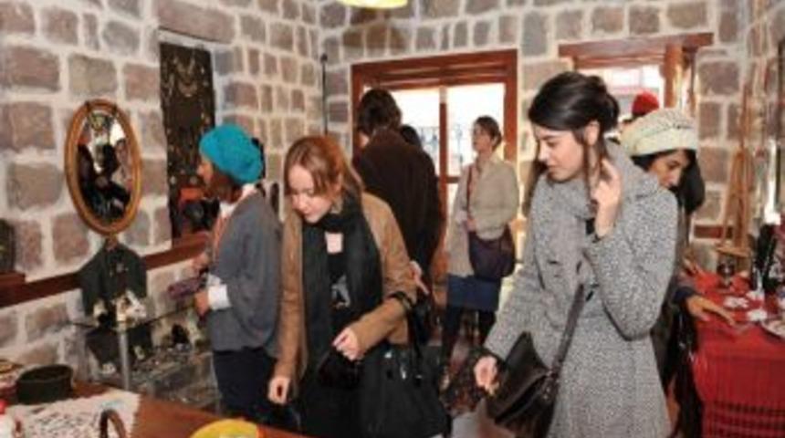 Turizmci İş Kadınları Hamam&ouml;n&uuml;&rsquo;n&uuml; Gezdi